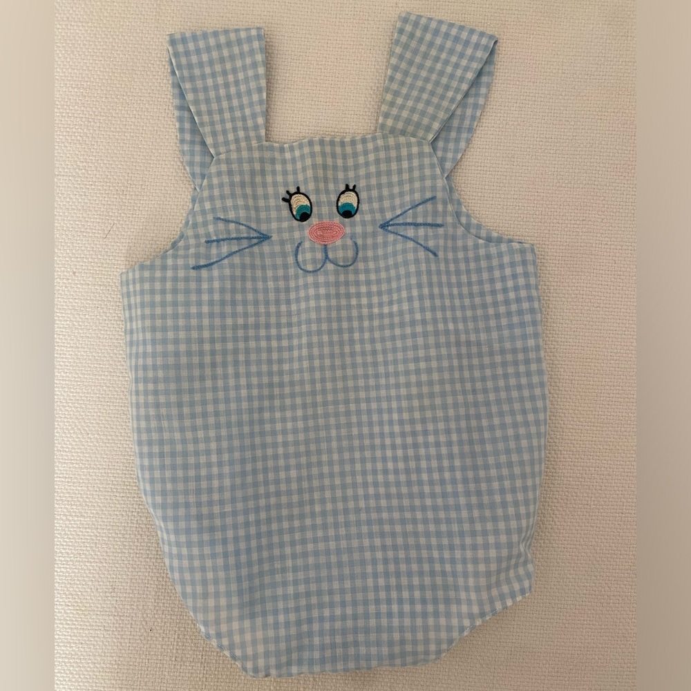 Precious vintage bunny bubble
